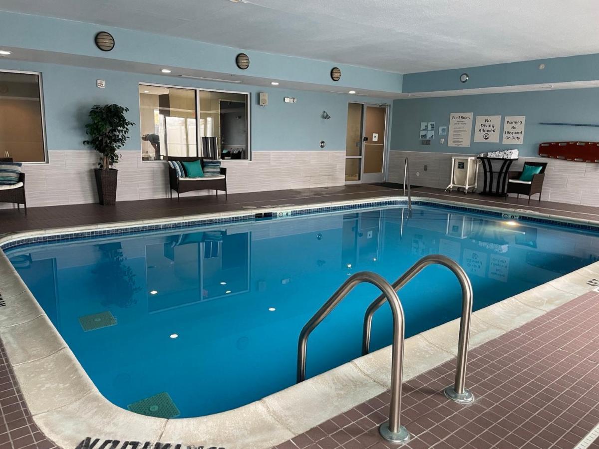 Holiday Inn Express Lapeer By Ihg Zewnętrze zdjęcie