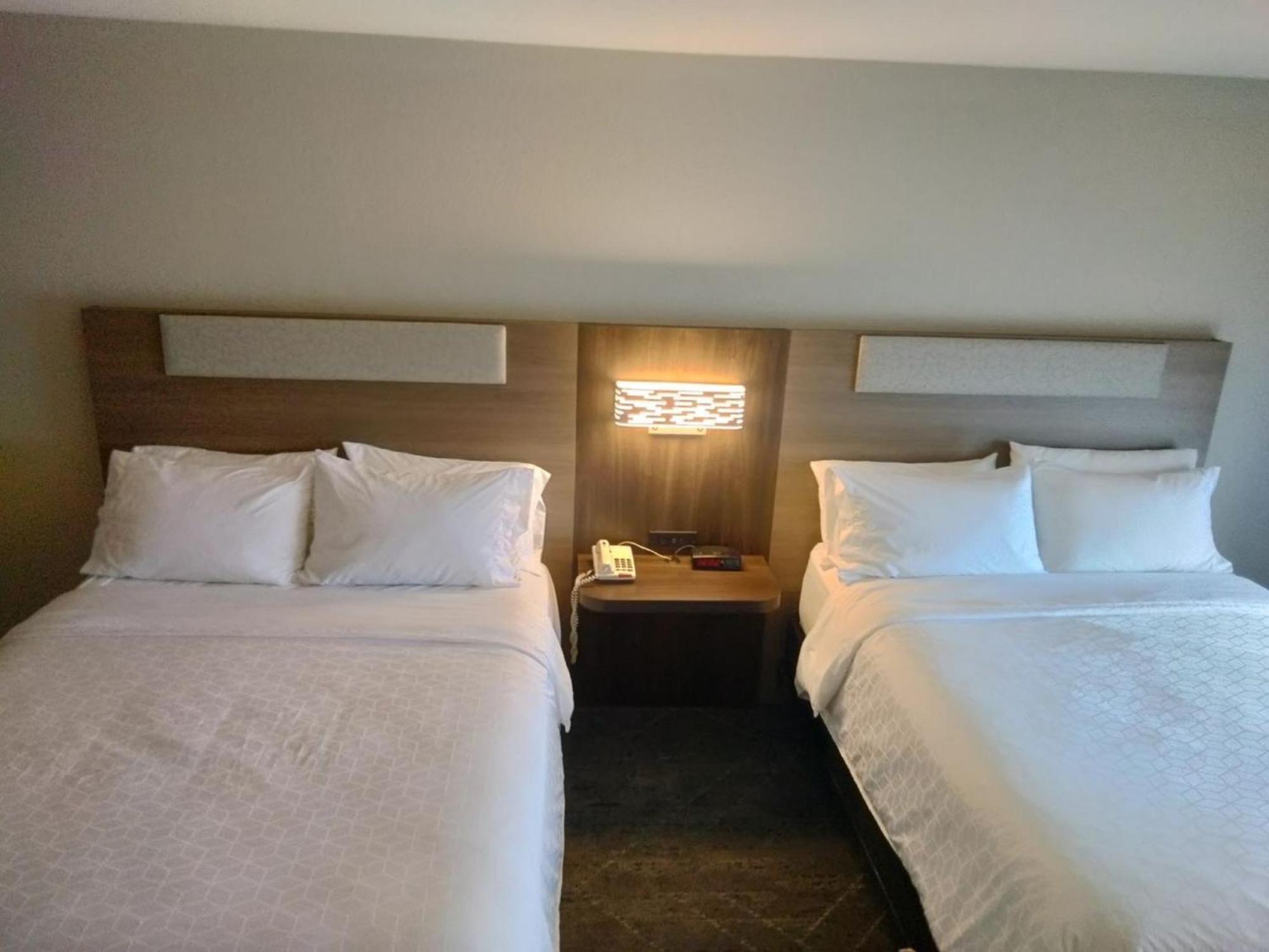 Holiday Inn Express Lapeer By Ihg Zewnętrze zdjęcie